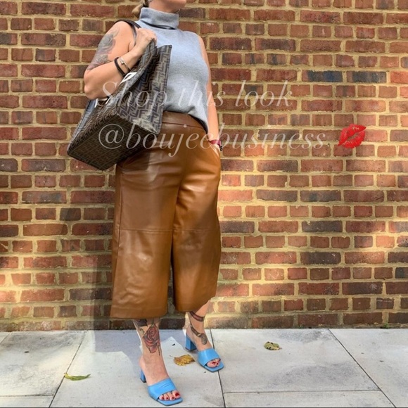 ZARA Faux Leather Shorts - Picture 4 of 9